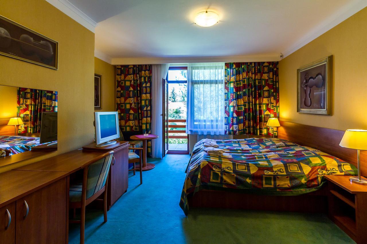 Garni Hotel Petra Slapy  Kültér fotó